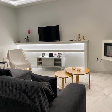 Angel'S Apartment Волос Екстер'єр фото