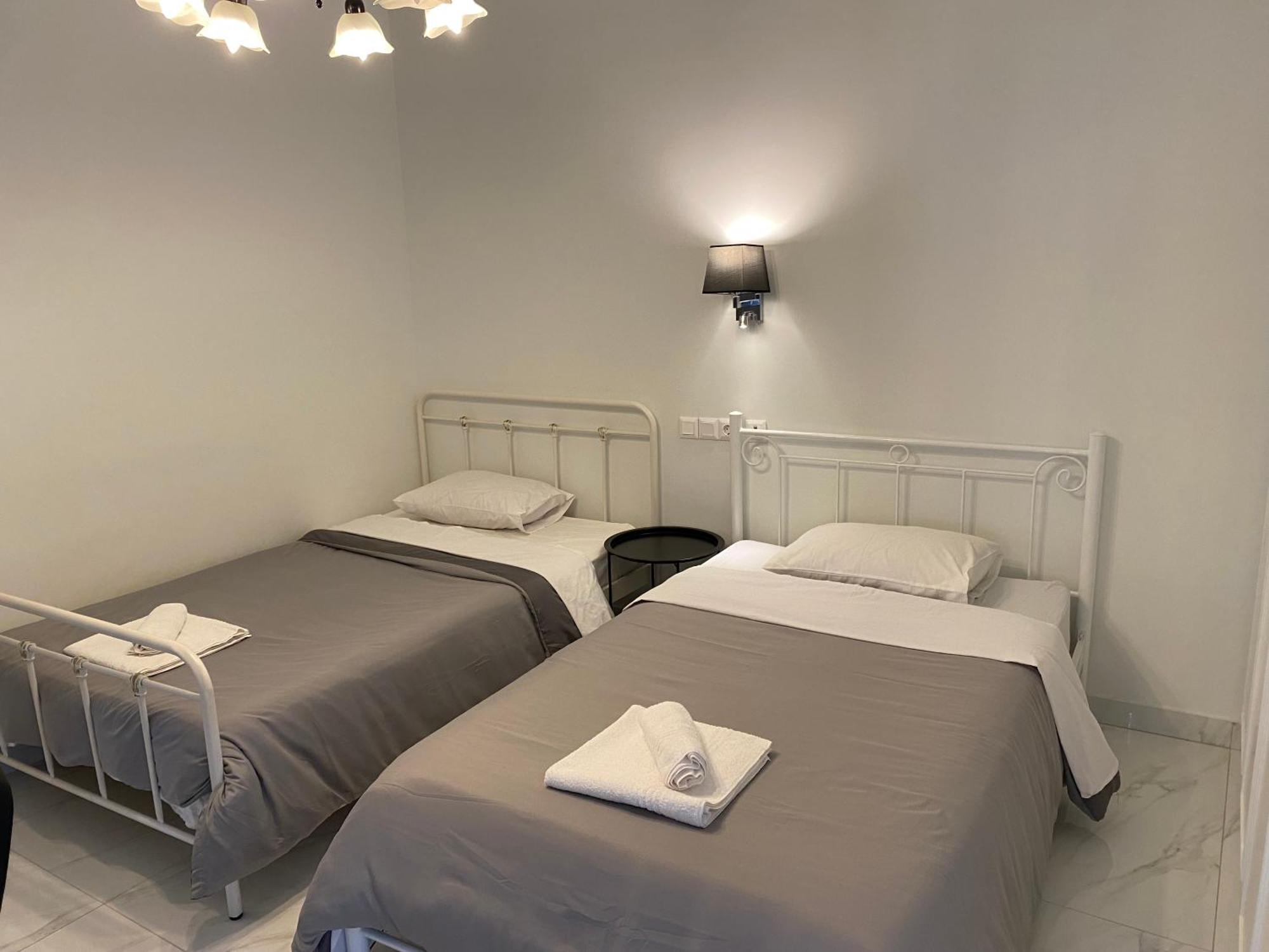 Angel'S Apartment Волос Екстер'єр фото