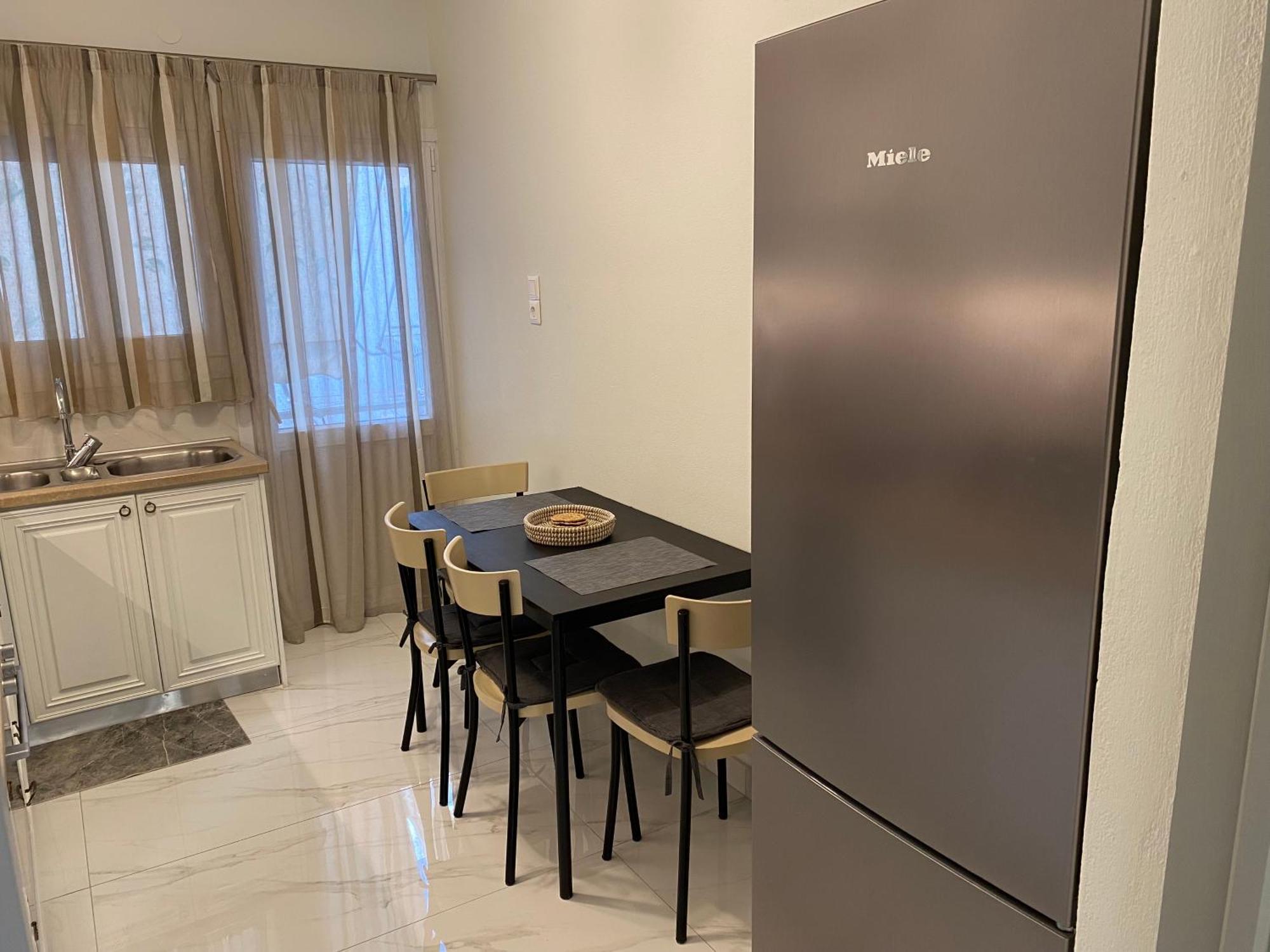 Angel'S Apartment Волос Екстер'єр фото