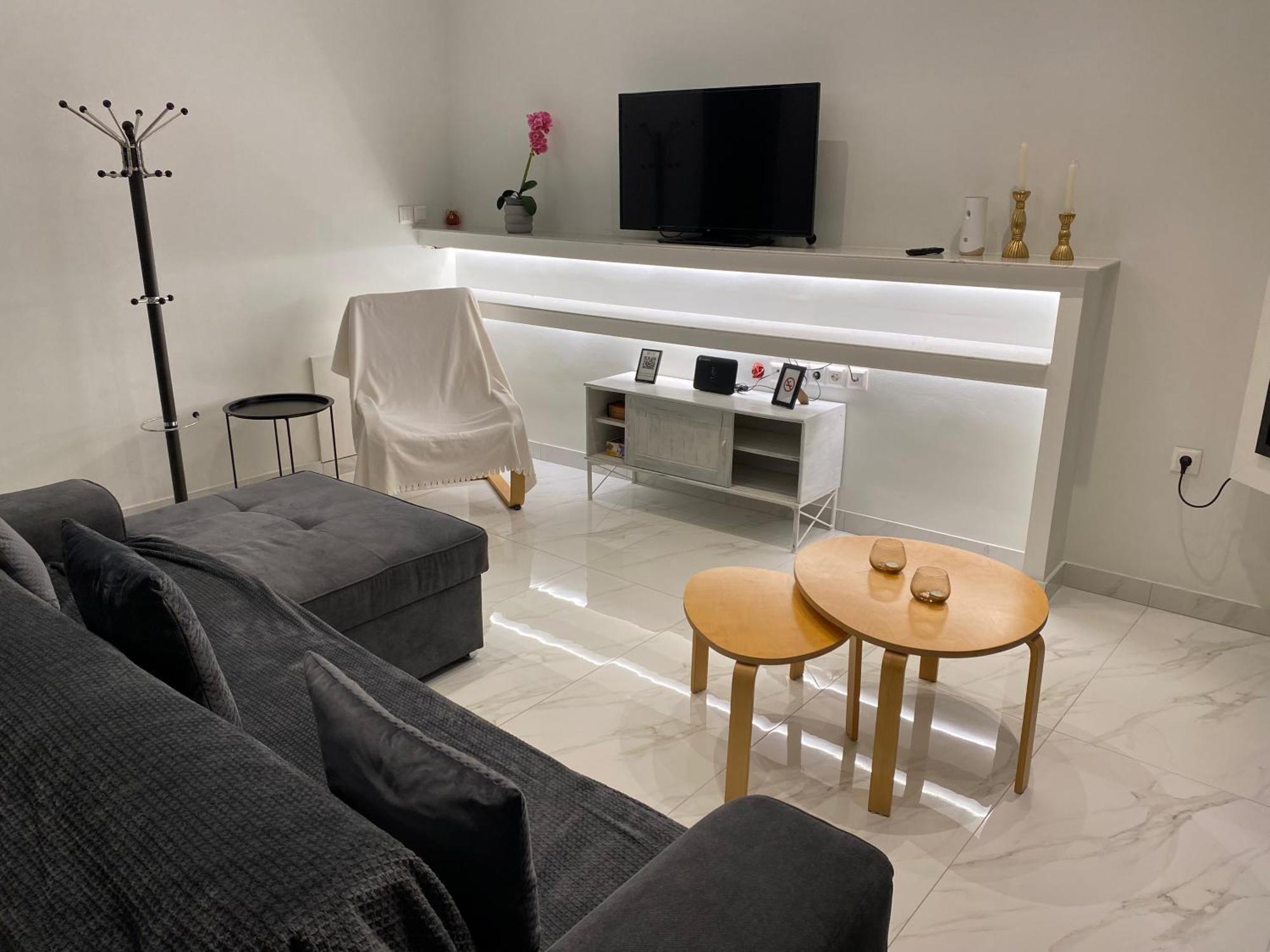Angel'S Apartment Волос Екстер'єр фото